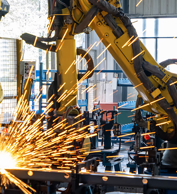 bras-du-robot-est-ligne-production